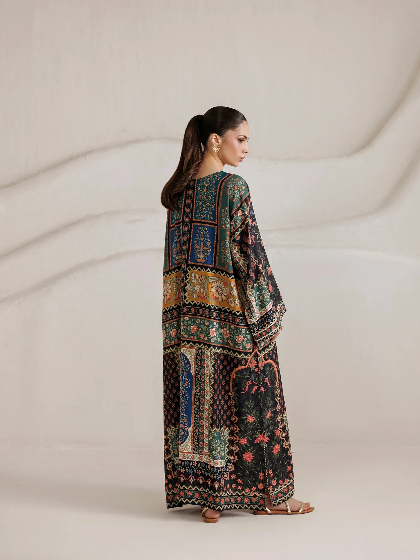 01 - KAFTAN - Image 5