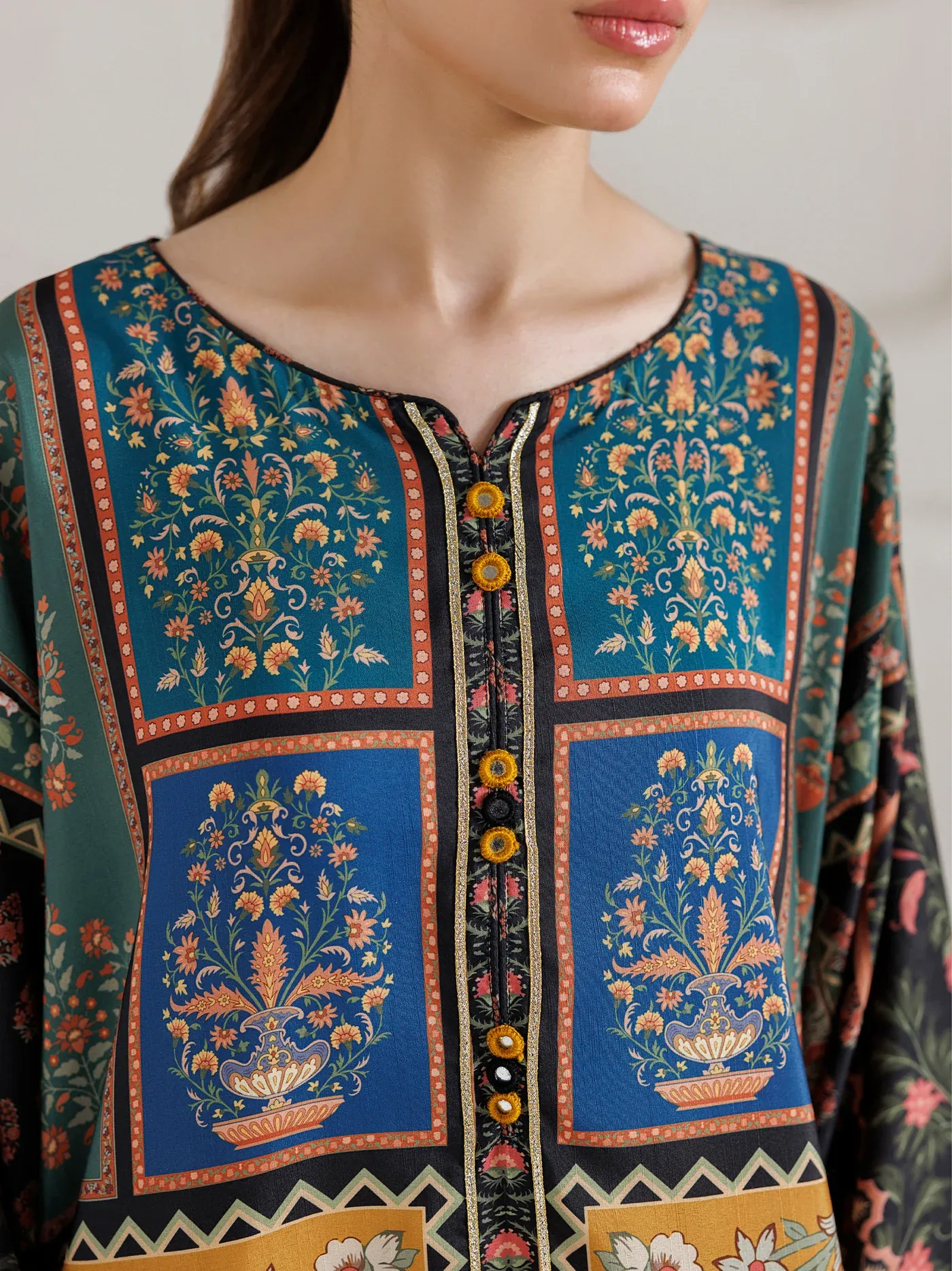 01 - KAFTAN - Image 7
