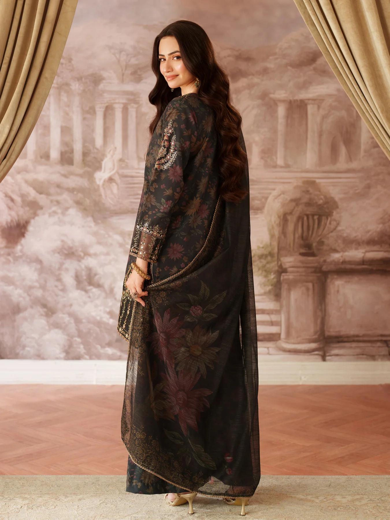 (BLP-02) 3 Piece - Embroidered PRINTED SUIT - Image 5
