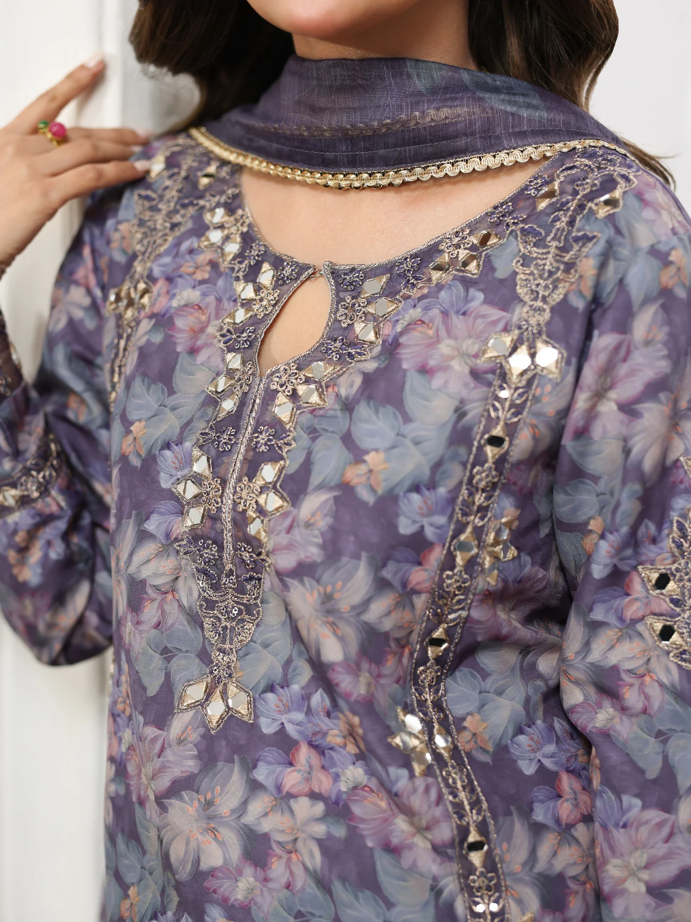 (BLP03) 3 Piece - Embroidered Printed  SUIT - Image 8